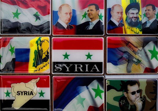 Магниты на холодильник с изображениями Владимира Путина, Башара Асада и Шейха Хасана Насраллы