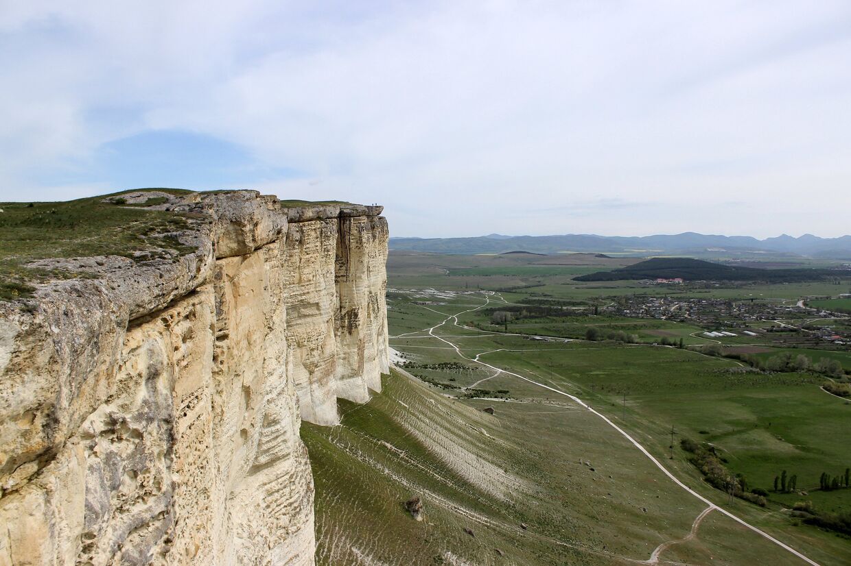 Вид на Белую скалу в Белогорском районе Крыма