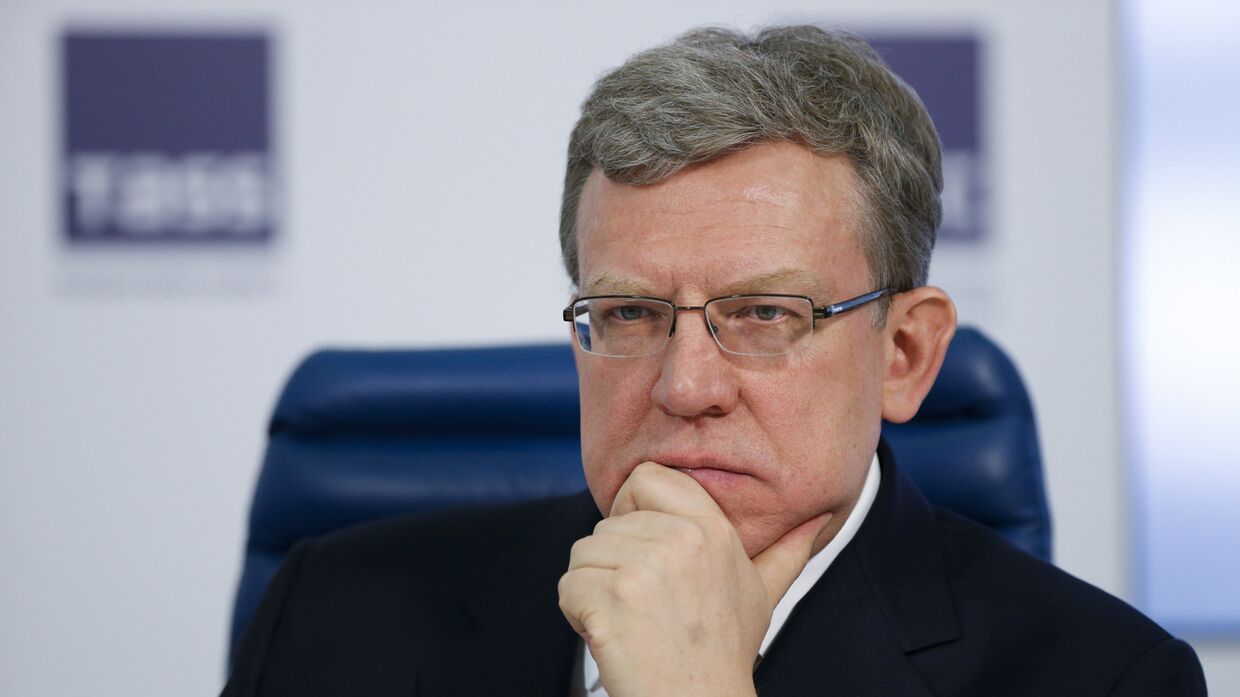 Бывший министр финансов Алексей Кудрин принял участие в круглом столе в Москве