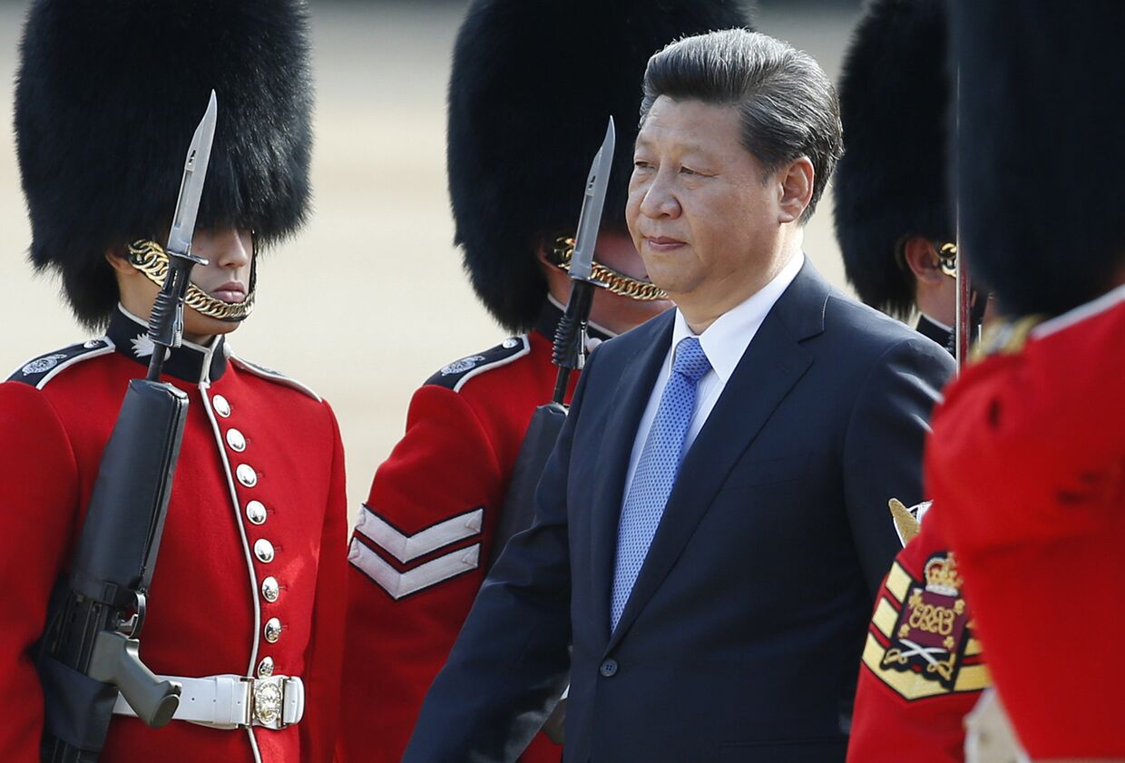 Президент Китая Си Цзиньпин во время официальной церемонии в Лондоне