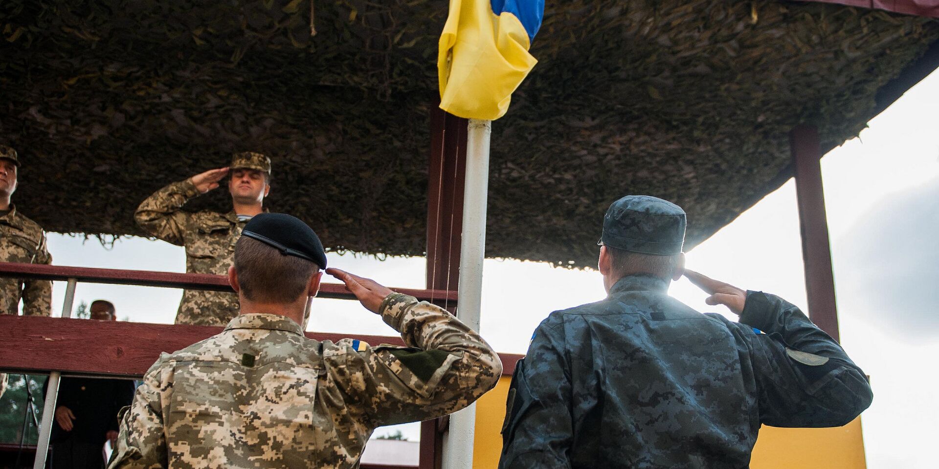 Солдаты Украинской армии и армии США во время церемонии закрытия учений Rapid Trident 2014 - ИноСМИ, 1920, 04.11.2024