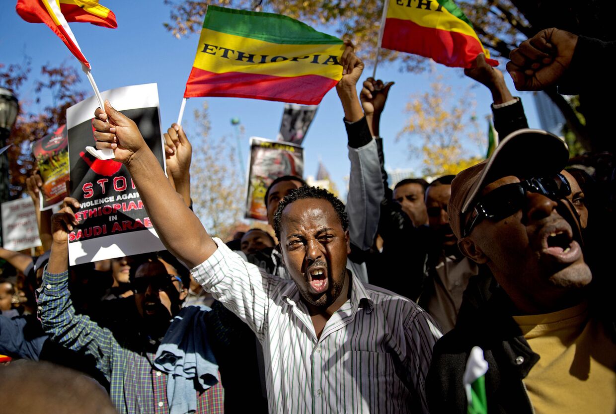 Акция протеста Эфиопцев против властей Саудовской Аравии в Атланте