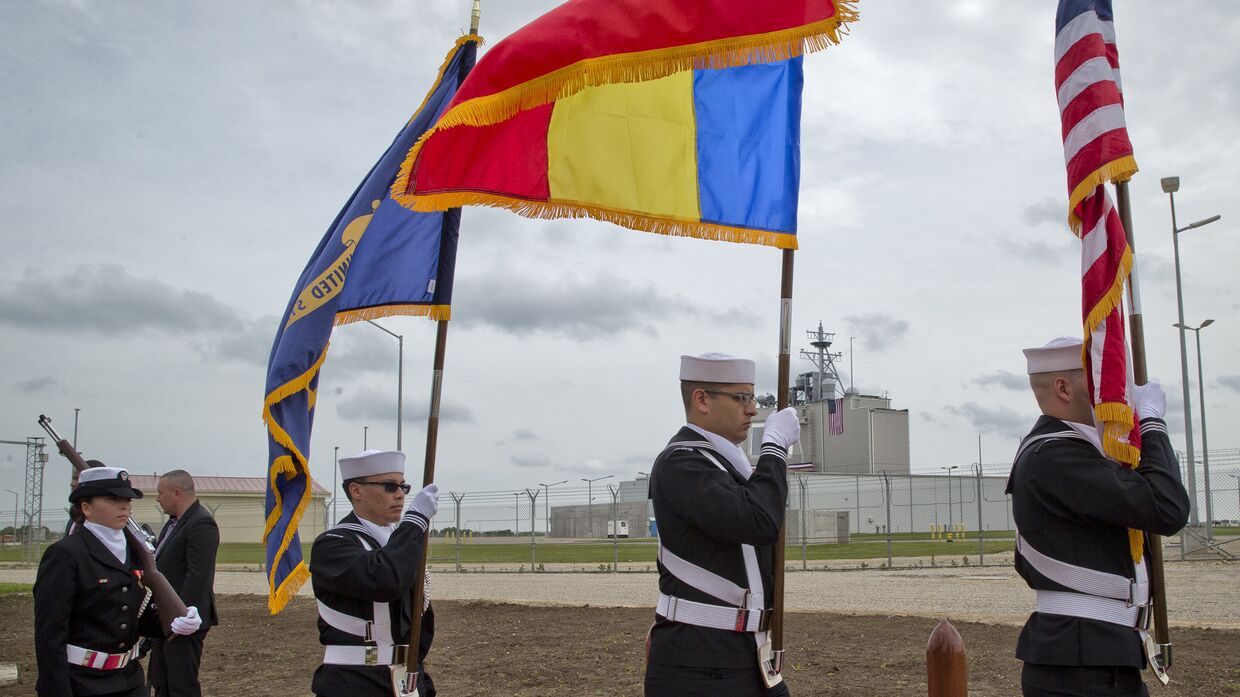 Церемония открытия военно-воздушной базы «Девеселу» в Румынии