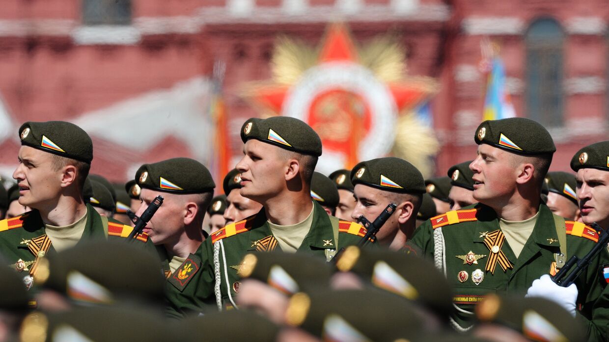 Военный парад в честь 71-й годовщины Победы в ВОВ