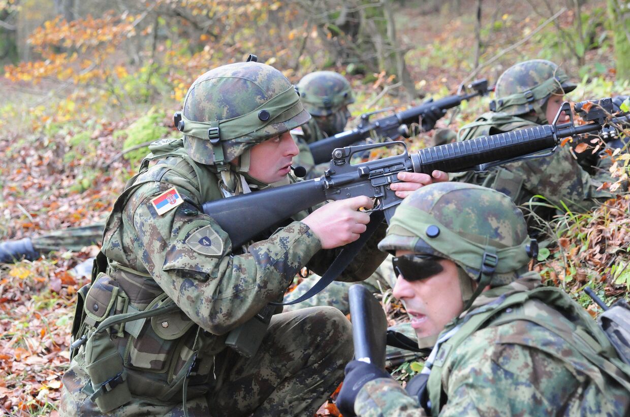 Солдаты Сербской армии на военных учениях Combined Resolve III