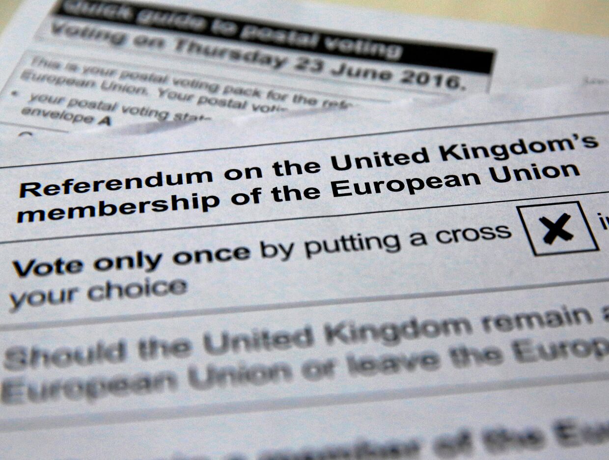 Бланк голосования на референдуме о выходе Великобритании из ЕС, который состоится 23 июня