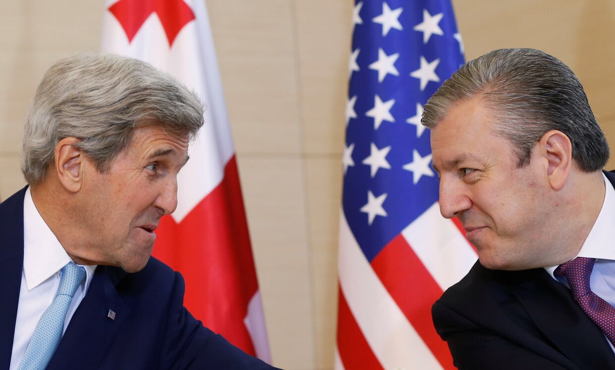 Госсекретарь США Джон Керри и премьер-министр Грузии Георгий Квирикашвили в Тбилиси