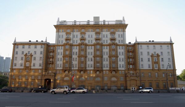 Здание американского посольства в Москве Здание американского посольства в Москве