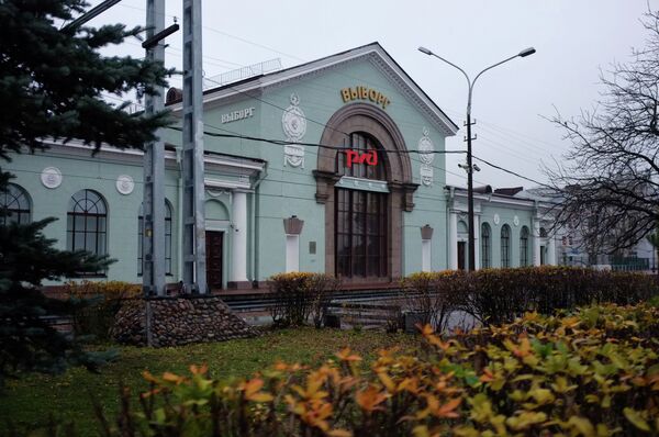 Современное здание ж/д вокзала в Выборге Современное здание ж/д вокзала в Выборге