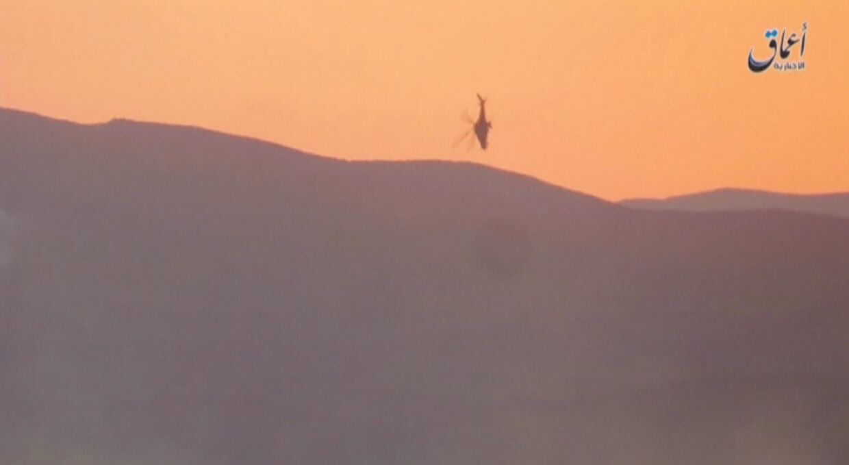 Сбитый вертолет на востоке Пальмиры в Сирии