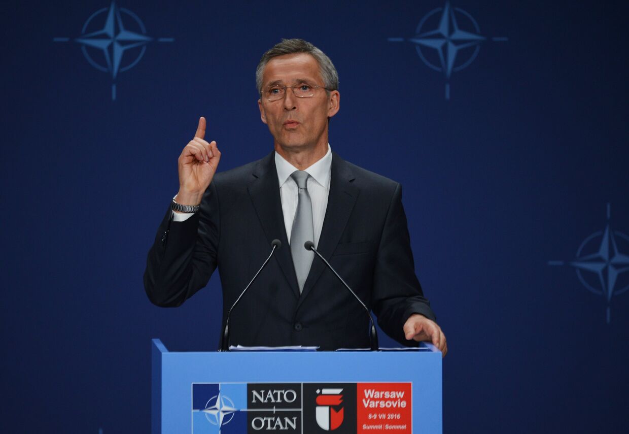 Генеральный секретарь НАТО Йенс Столтенберг на саммите НАТО в Варшаве