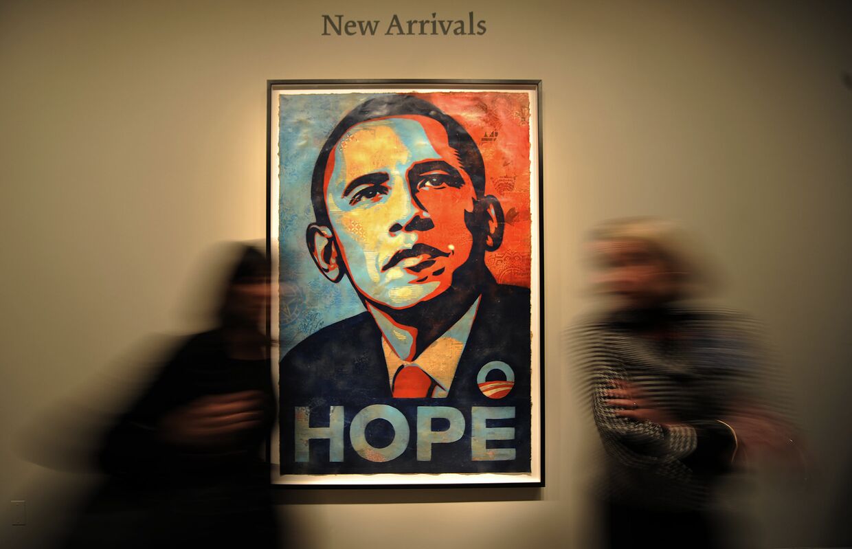 Портрет президента США Барака Обамы в Национальной портретной галерее в Вашингтоне