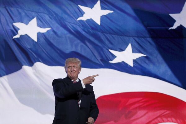 Кандидат в президенты США Дональд Трамп на съезде Республиканской партии в Кливленде Кандидат в президенты США Дональд Трамп на съезде Республиканской партии в Кливленде