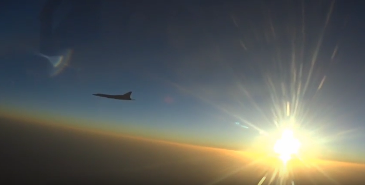 Минобороны опубликовало видео удара дальней авиации в Сирии