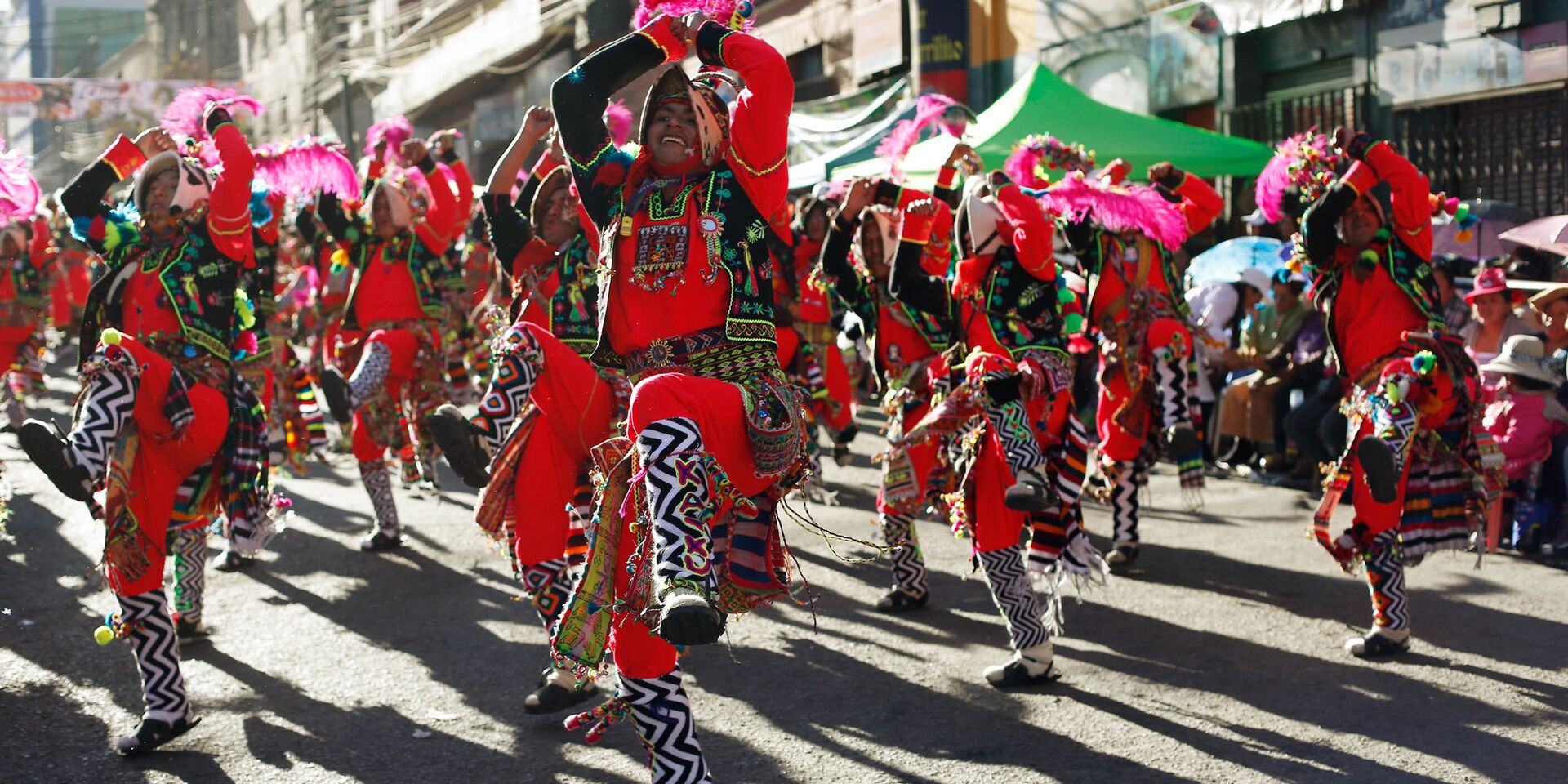 Ежегодный парад в Ла-Пас, Боливия - ИноСМИ, 1920, 05.07.2023