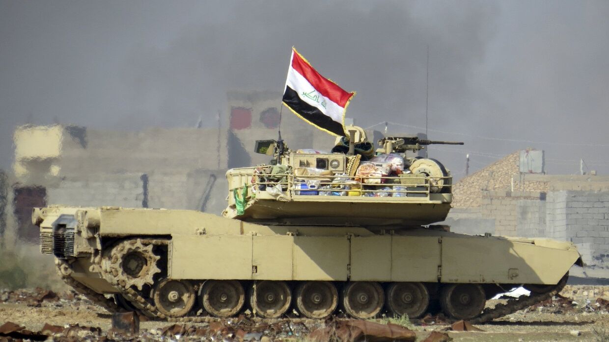 Иракские войска ведут бои с боевиками ИГ (запрещена в РФ) при поддержке ВВС США в провинции Акбар