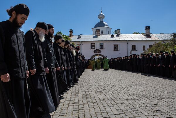 Дни памяти основателей Валаамского монастыря преподобных Сергия и Германа на острове Валаам в Ладожском озере Дни памяти основателей Валаамского монастыря преподобных Сергия и Германа на острове Валаам в Ладожском озере