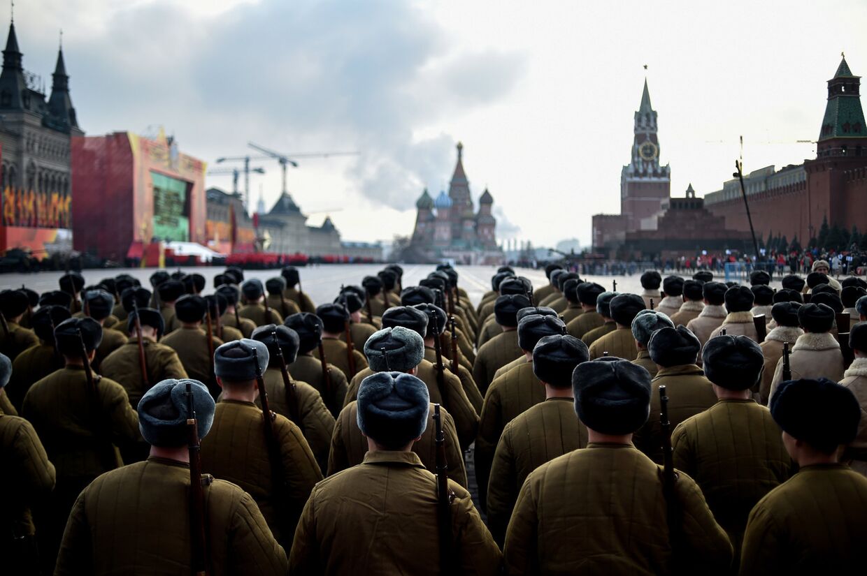 Парад на Красной площади в Москве