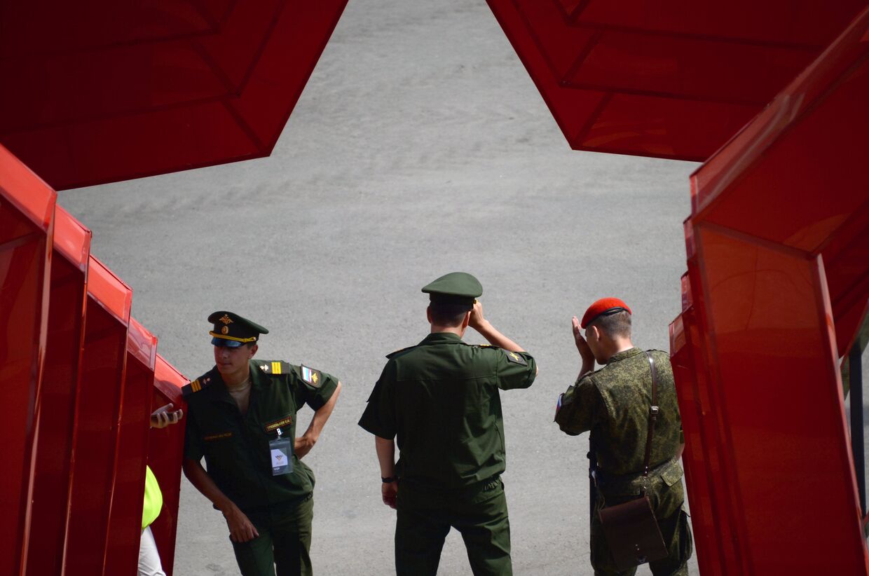 Военнослужащие во время проведения «Армейских международных игр-2016»