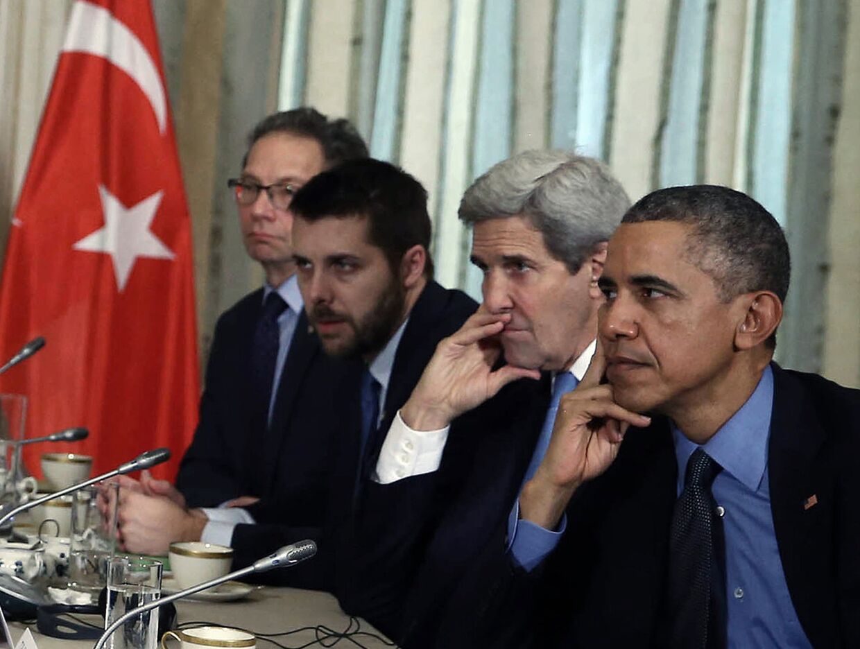 Президент США Барак Обама и госсекретарь Джон Керри во время встречи с президентом Турции Реджепом Тайипом Эрдоганом