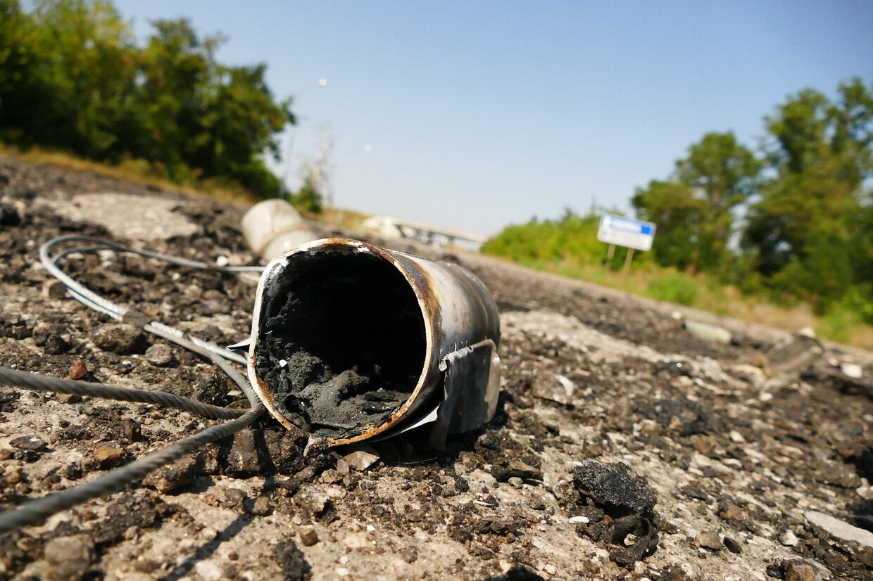 Снаряд на территории территорию Донецкой фильтровальной станции на линии соприкосновения в Донбассе