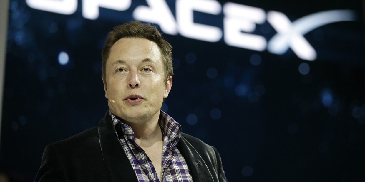 Глава компаний Space X и Tesla Motors Элон Маск