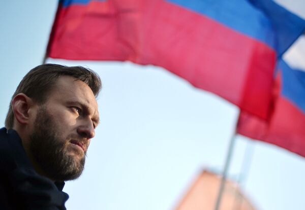Политик Алексей Навальный во время марша памяти