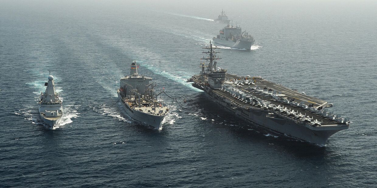 Авианосец ВМС США Dwight D. Eisenhower