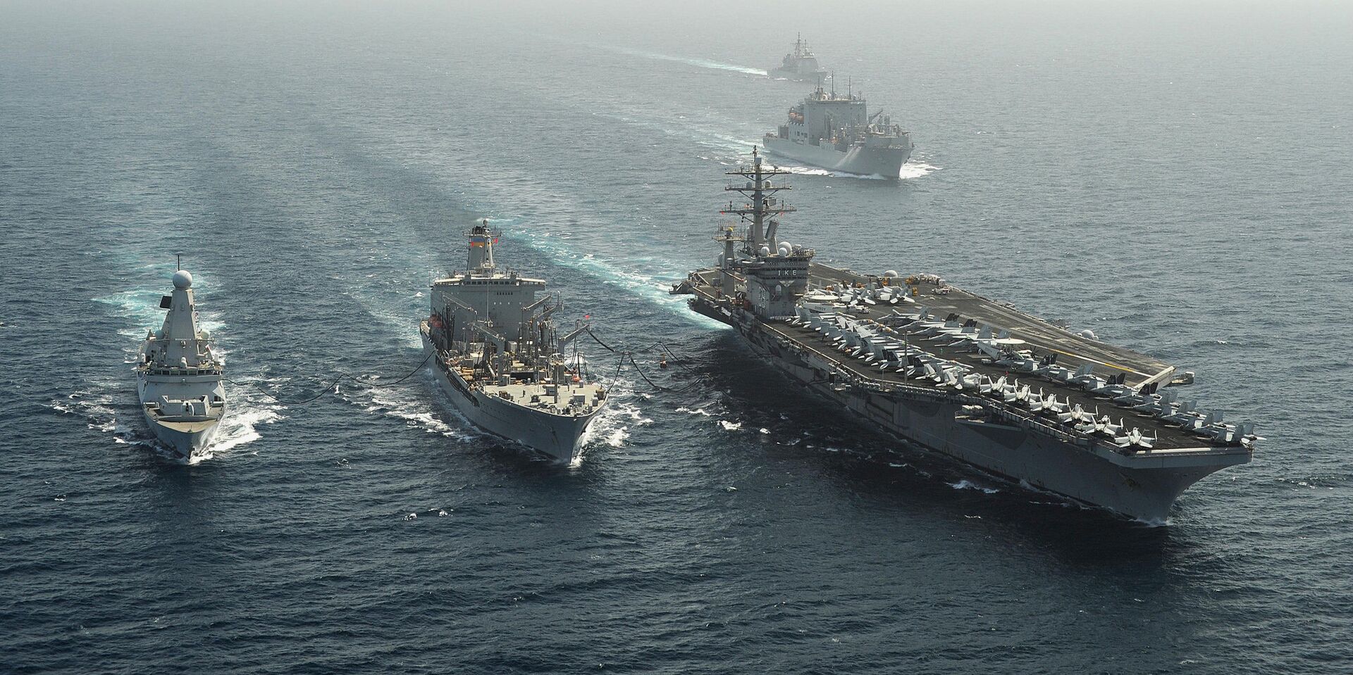 Авианосец ВМС США Dwight D. Eisenhower - ИноСМИ, 1920, 14.01.2026