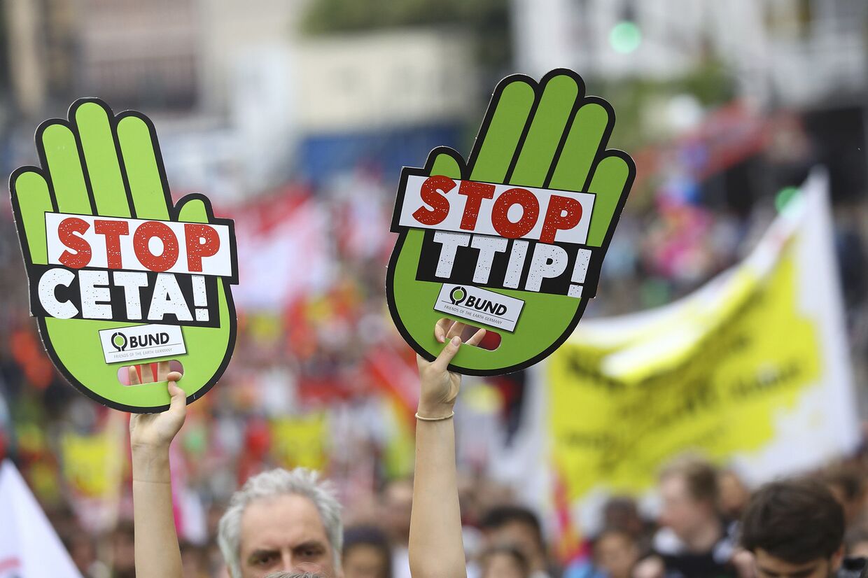 Марш протеста против TTIP