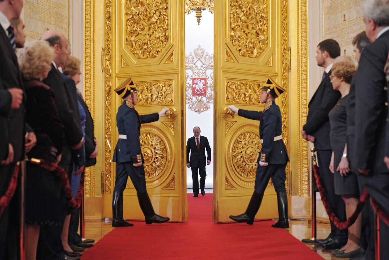 Избранный президент РФ Владимир Путин во время церемонии инаугурации