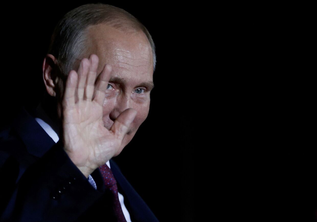 Президент РФ Владимир Путин перед началом переговоров лидеров стран «нормандской четверки»