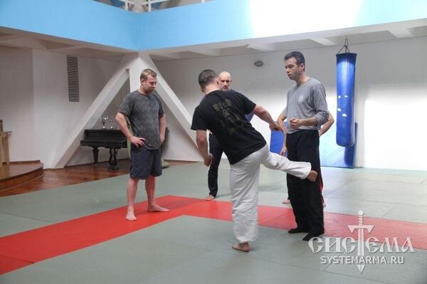Русские Боевые Исскуства. «Система» в Санкт-Петербурге Русские Боевые Исскуства. «Система» в Санкт-Петербурге