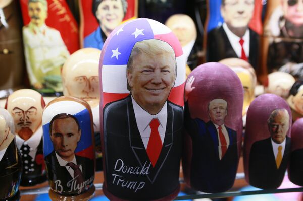 Матрешки с портретом Дональда Трампа продаются в Москве Матрешки с портретом Дональда Трампа продаются в Москве