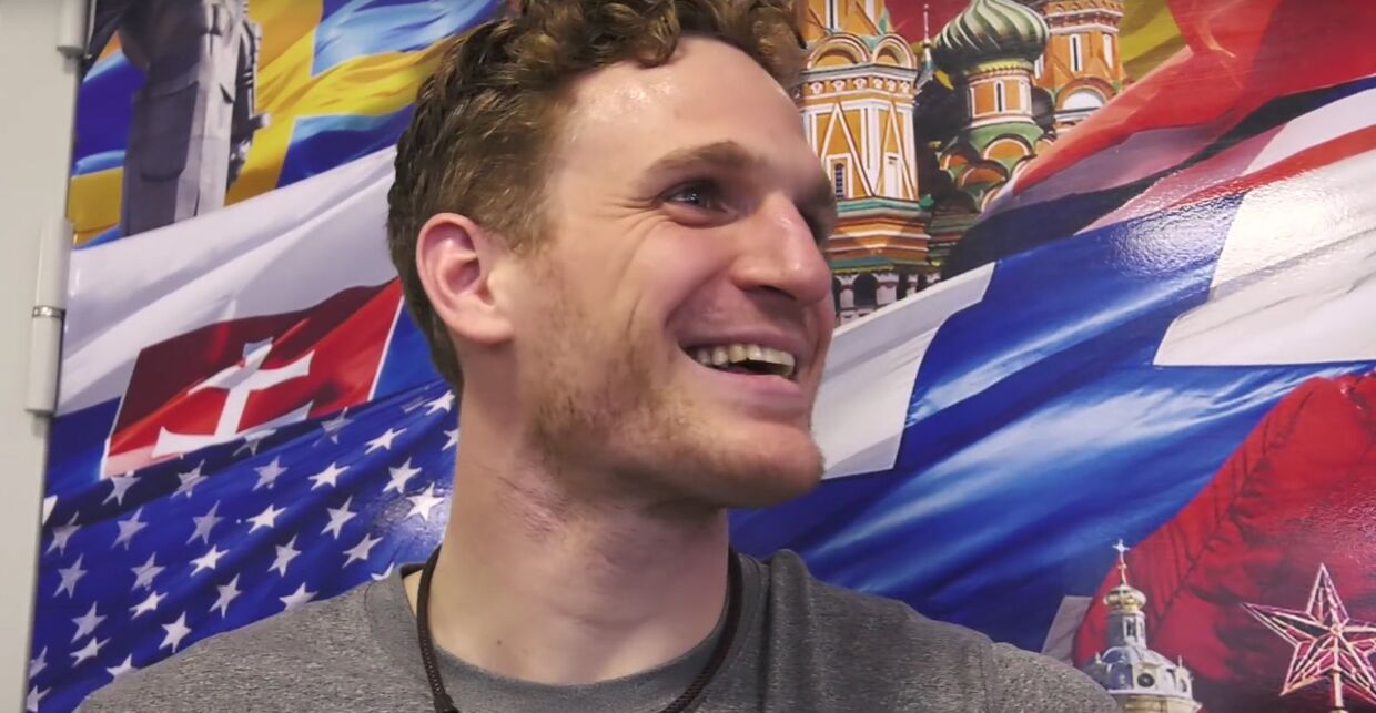 Иностранные хоккеисты говорят по-русски