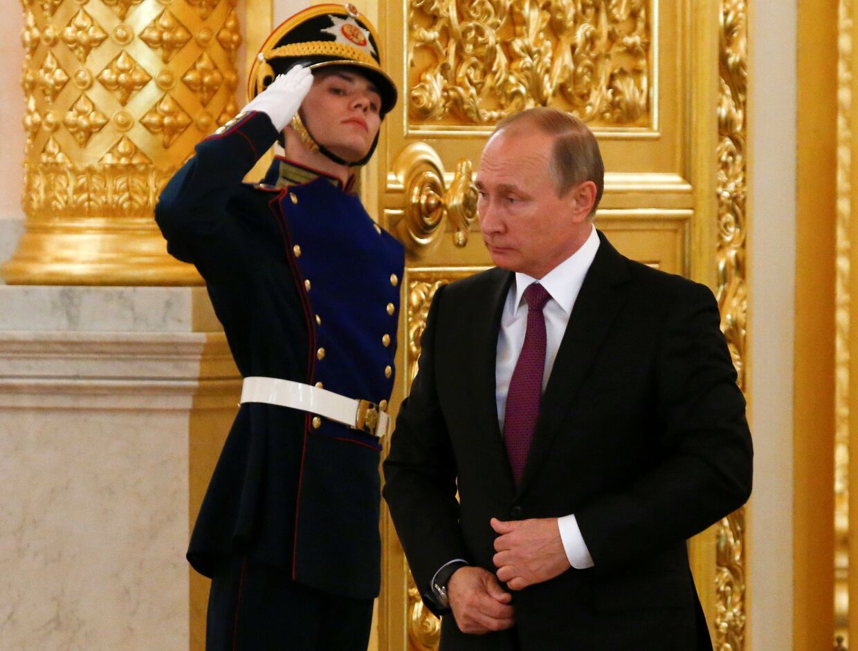 Президент РФ Владимир Путин в Александровском зале Большого Кремлёвского дворца