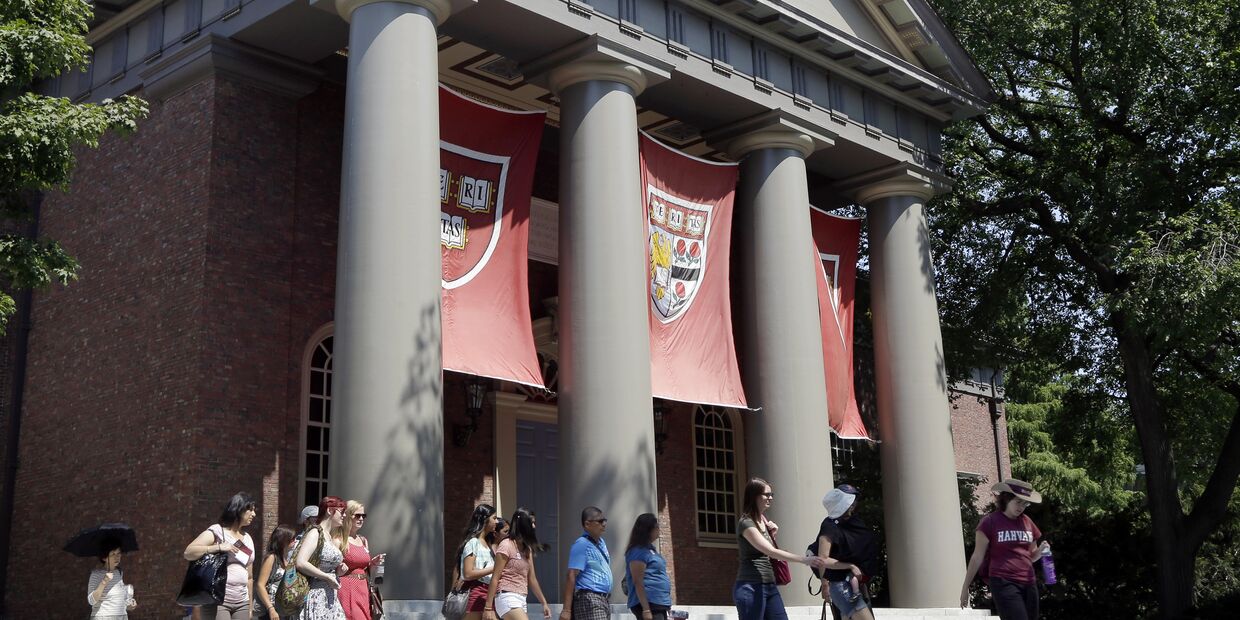 Кампус Гарвардского университета в Кембридже