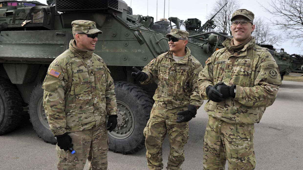 Солдаты армии США в Риге во время военных учений Dragoon Ride в Латвии