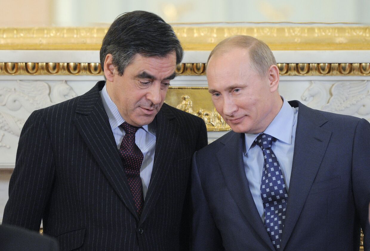 Председатель правительства РФ Владимир Путин и премьер-министр Франции Франсуа Фийон
