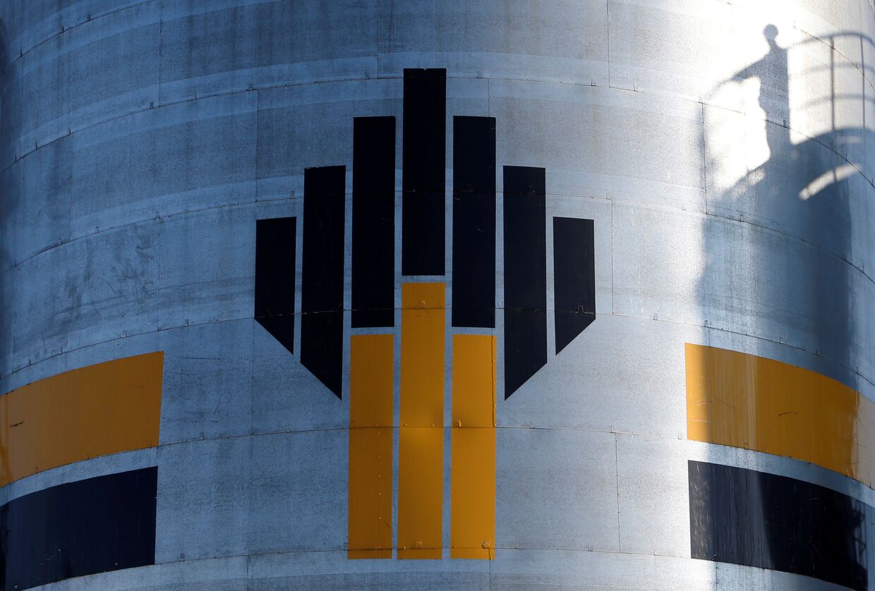 Логотип российской нефтяной компании «Роснефть»