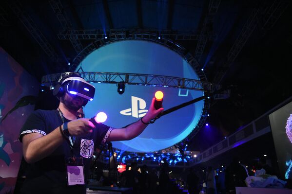 Шлем виртуальной реальности Sony VR