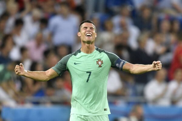 Футболист Криштиану Роналду Футболист Криштиану Роналду