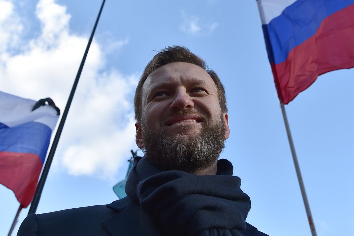 Политик Алексей Навальный во время марша памяти