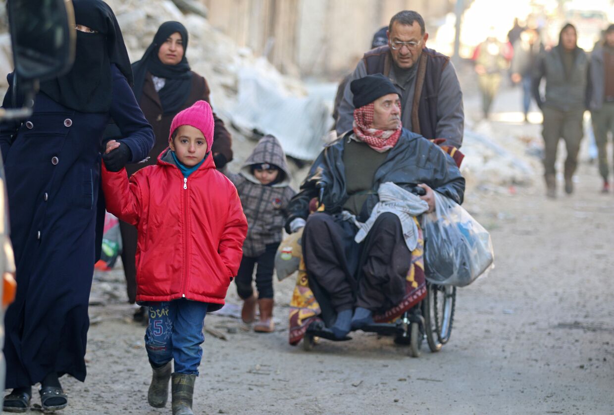 Эвакуация мирных жителей из восточного Алеппо