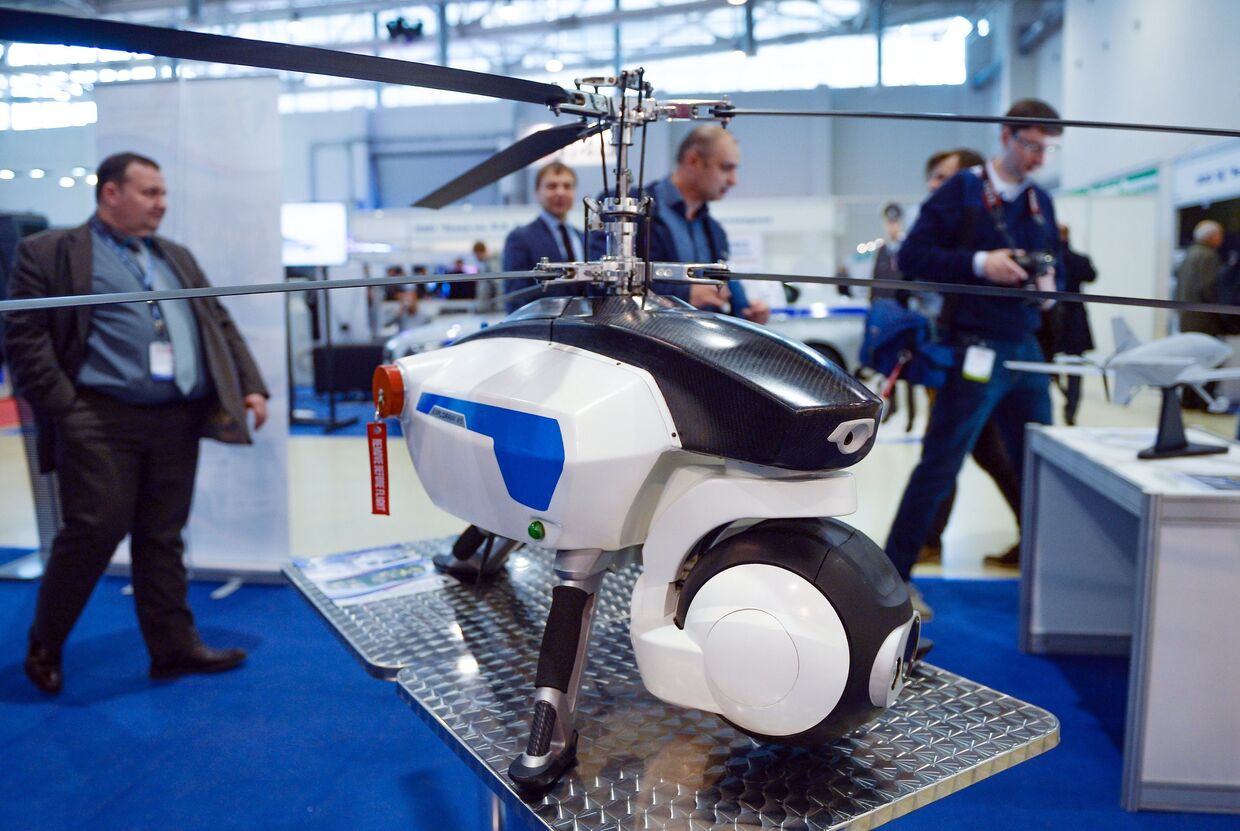Беспилотный летательный аппарат Оса на Международной выставке средств обеспечения безопасности государства Интерполитех-2015 в Москве