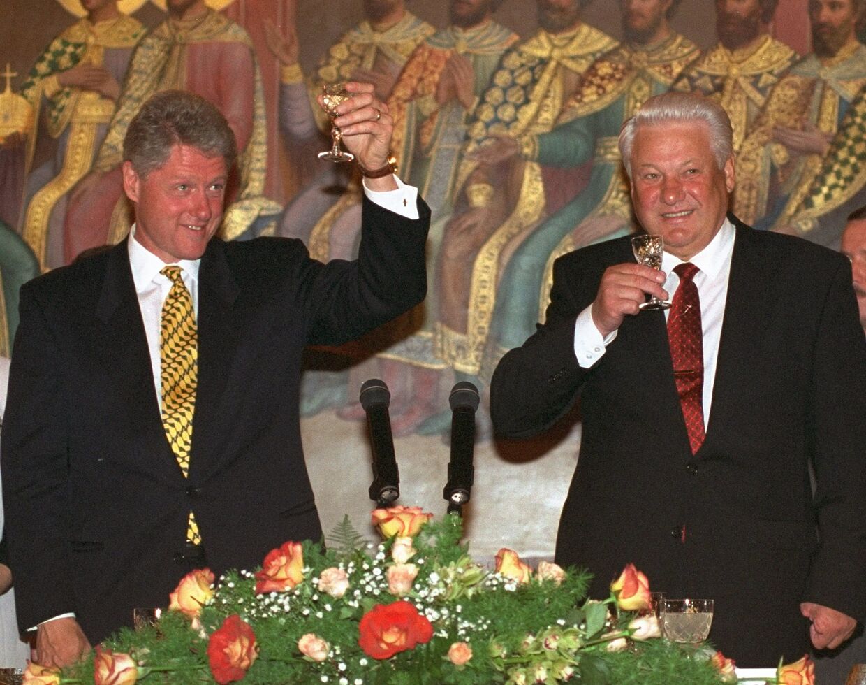 Президент США Билл Клинтон и президент России Борис Ельцин
