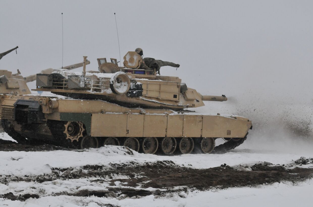 Американский танк на полигоне в Польше