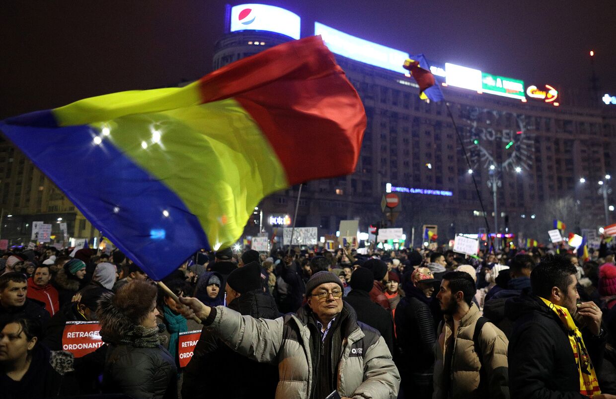 Акция протеста против отставки правительства Румынии в Бухаресте