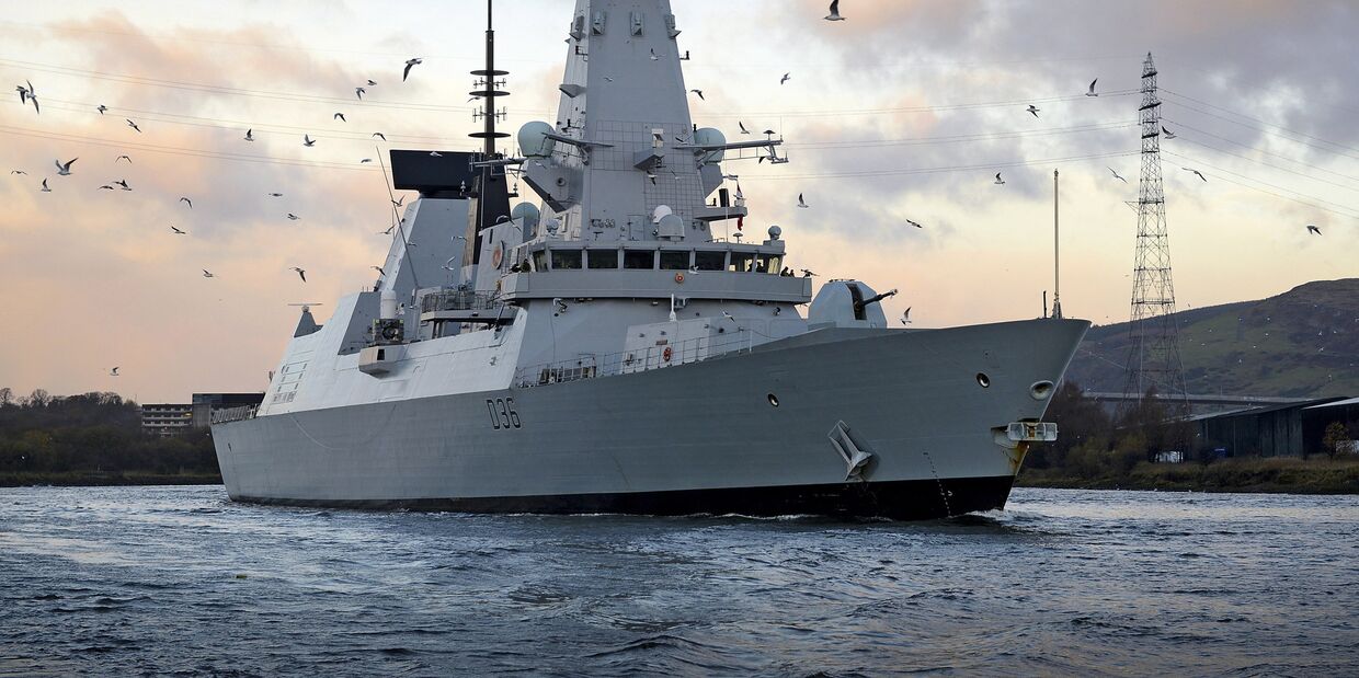 Эскадренный миноносец типа 45 HMS Diamond