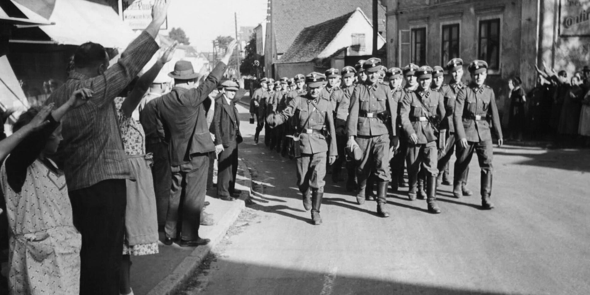 Отряд немецких войск в деревне Либенштайн, 1938 год - ИноСМИ, 1920, 27.09.2023